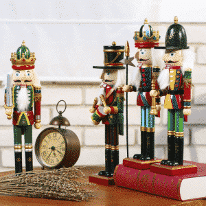 home nutcracker deco